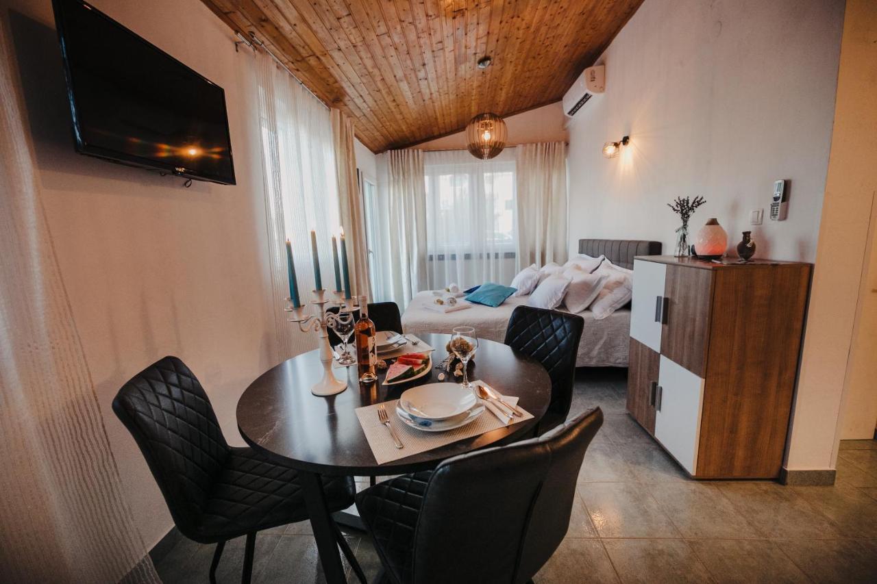 Studio Apartmant Tonka Šibenik Buitenkant foto