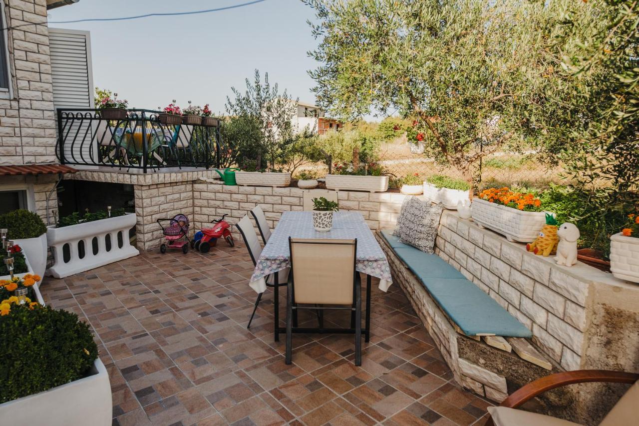 Studio Apartmant Tonka Šibenik Buitenkant foto