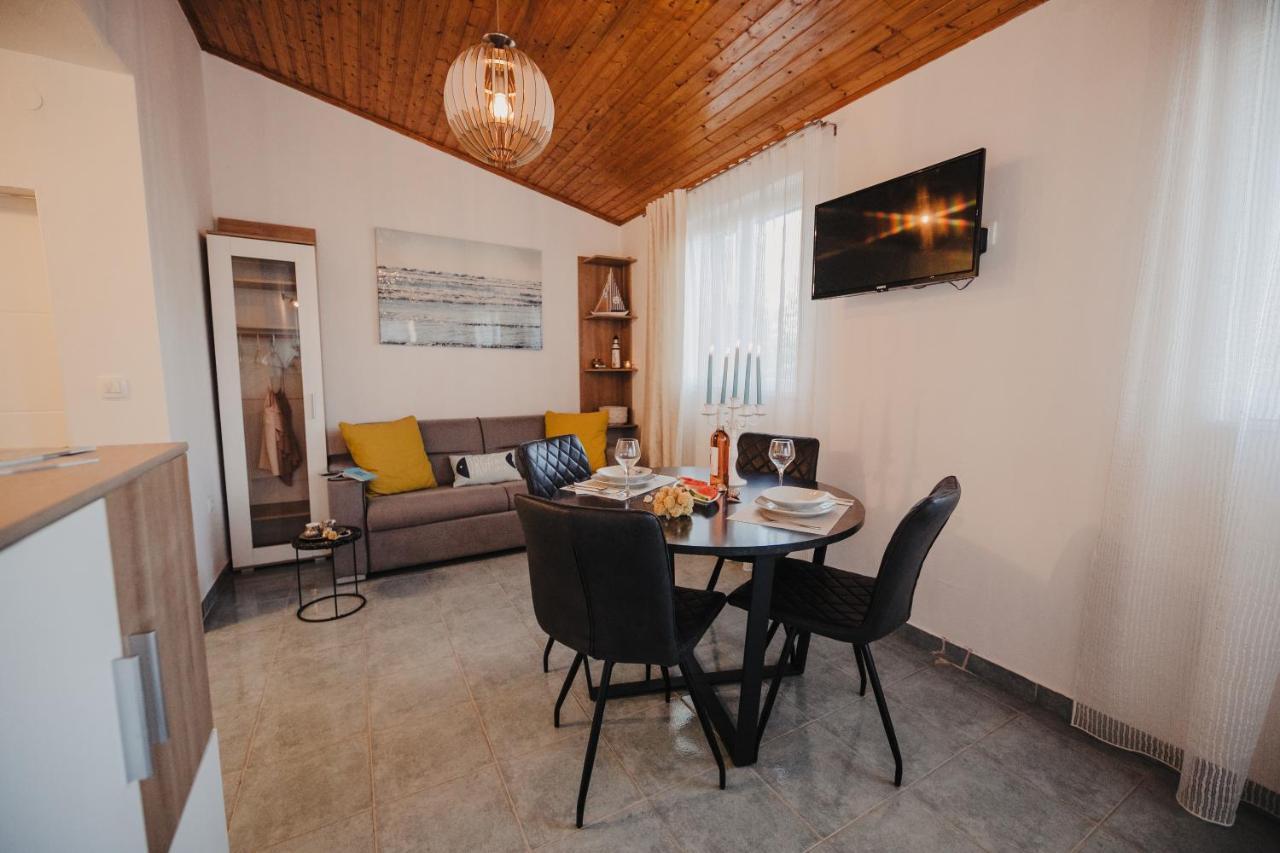 Studio Apartmant Tonka Šibenik Buitenkant foto