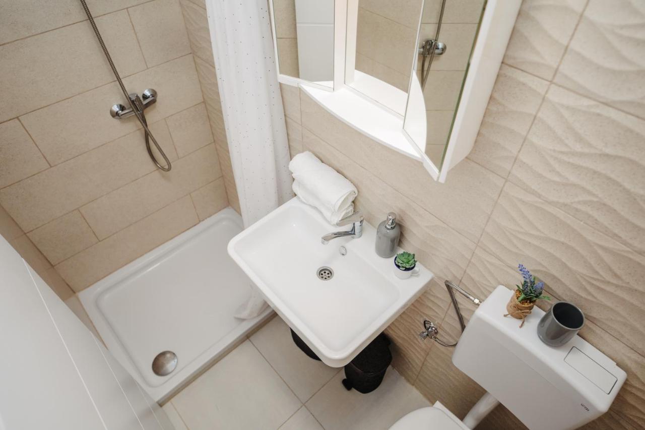 Studio Apartmant Tonka Šibenik Buitenkant foto